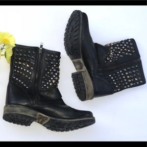 Steve Madden studded boots!